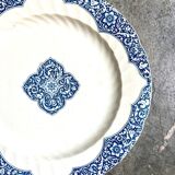 Plat rond Gien en terre de fer