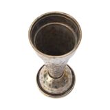 Bougeoir pour une bougie en métal argenté, Danemark, années 1970.