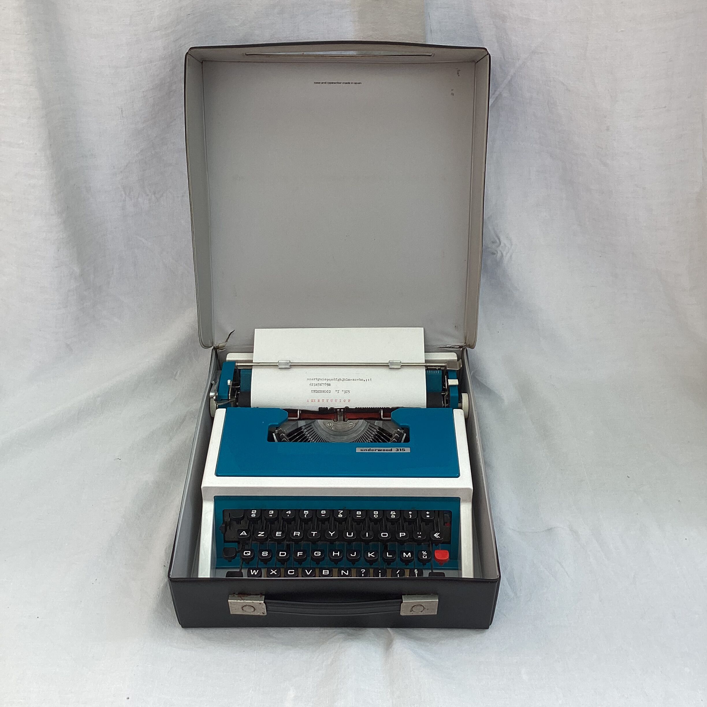Typewriter Underwood 315