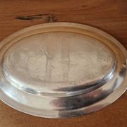 Christofle - Plat ovale de service modèle Rubans croisés en métal argenté