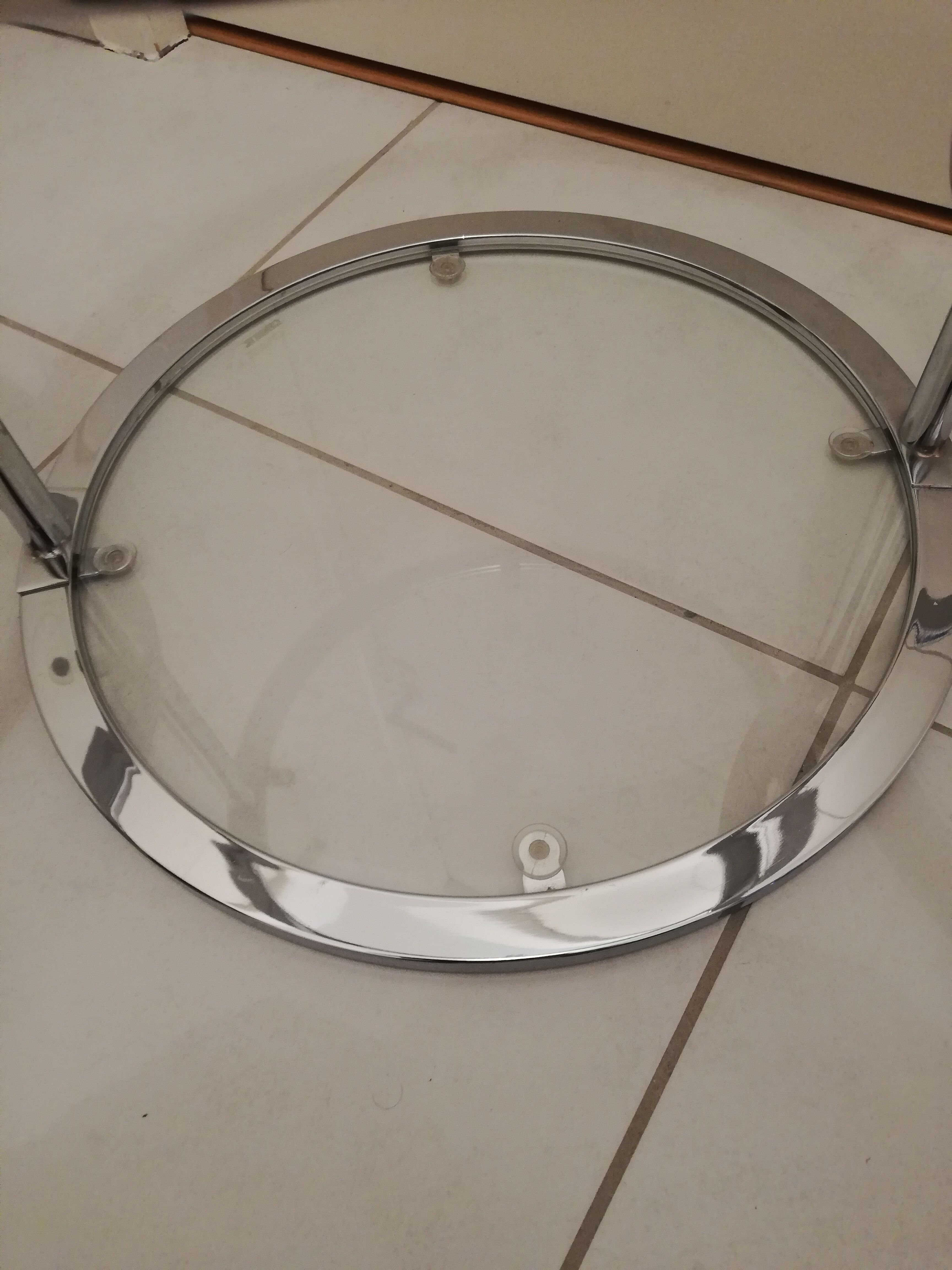 4-tray glass round coffee table