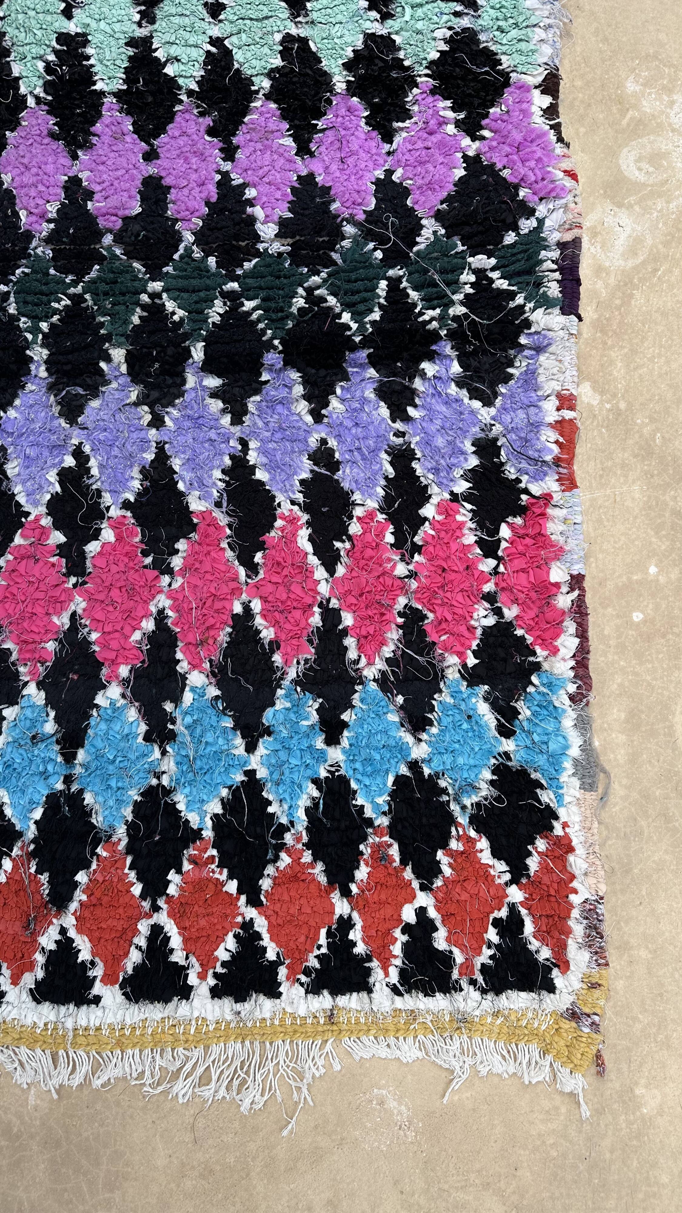 Colorful Boucherouite Berber rug - 120 x 162 cm