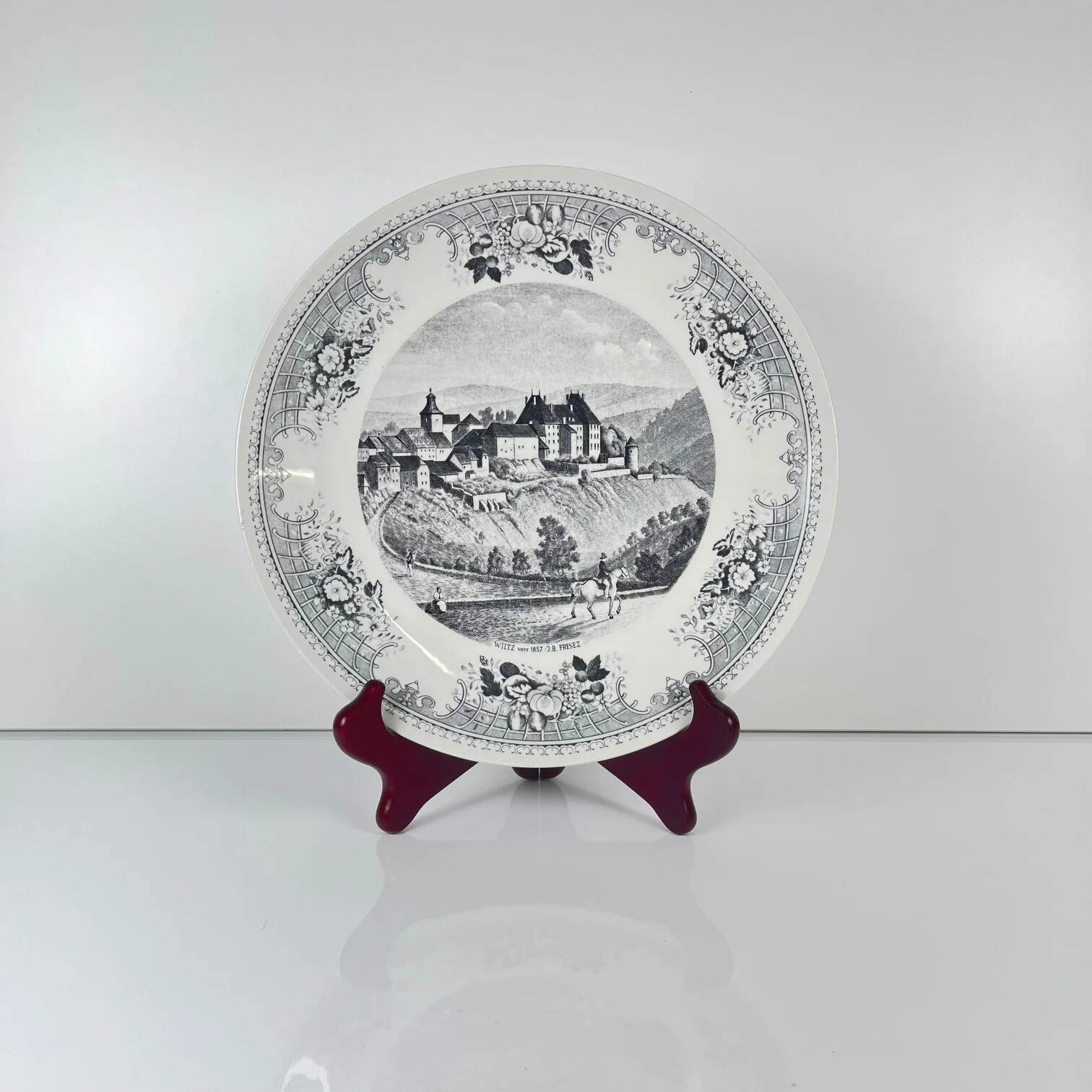 Villeroy & Boch dish "Wiltz, luxembourg", gray