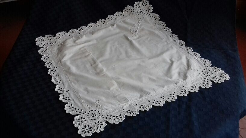 Old cotton pillow taie