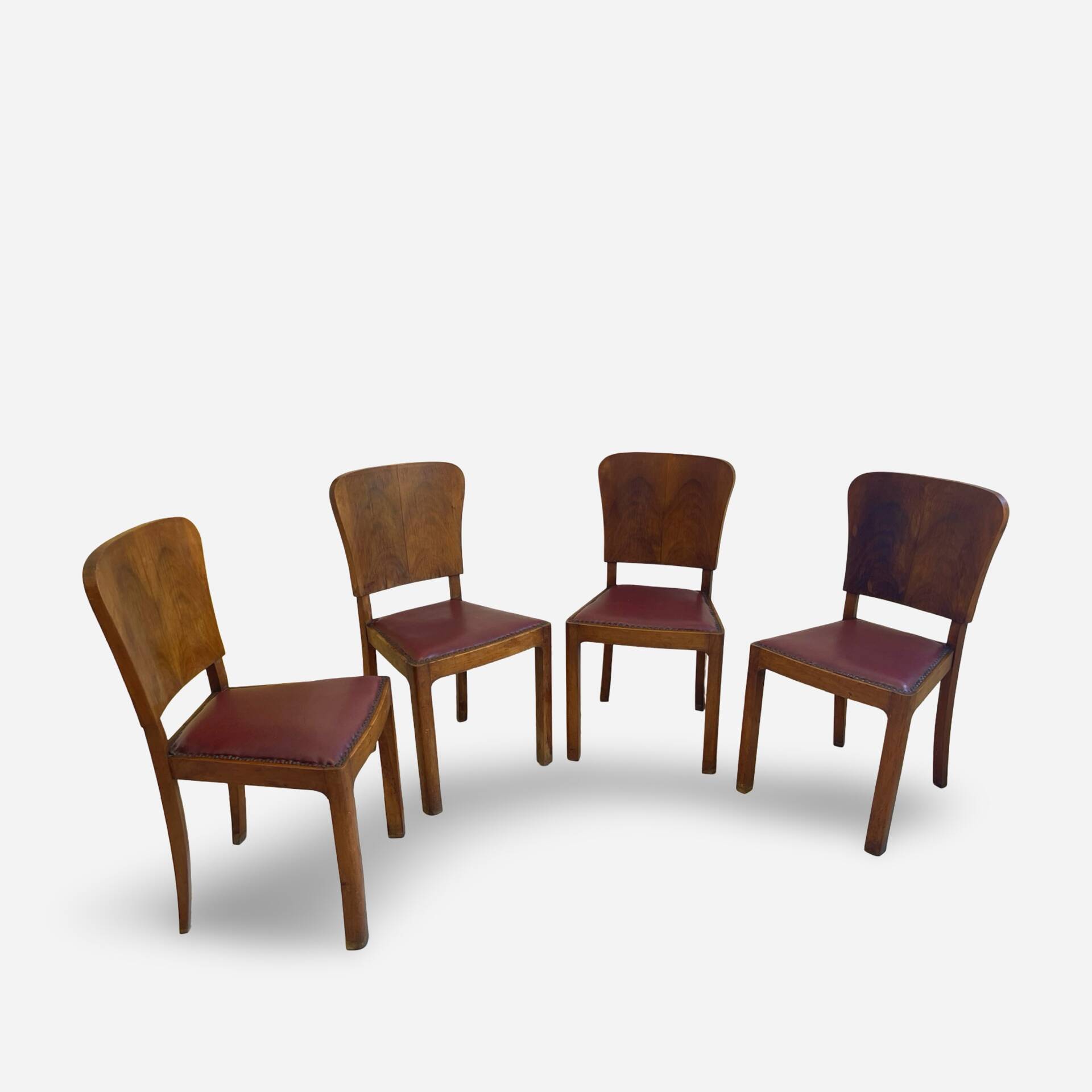 Set of 4 Art Deco dining chairs in walnut, Italy, 1930s-1940s.