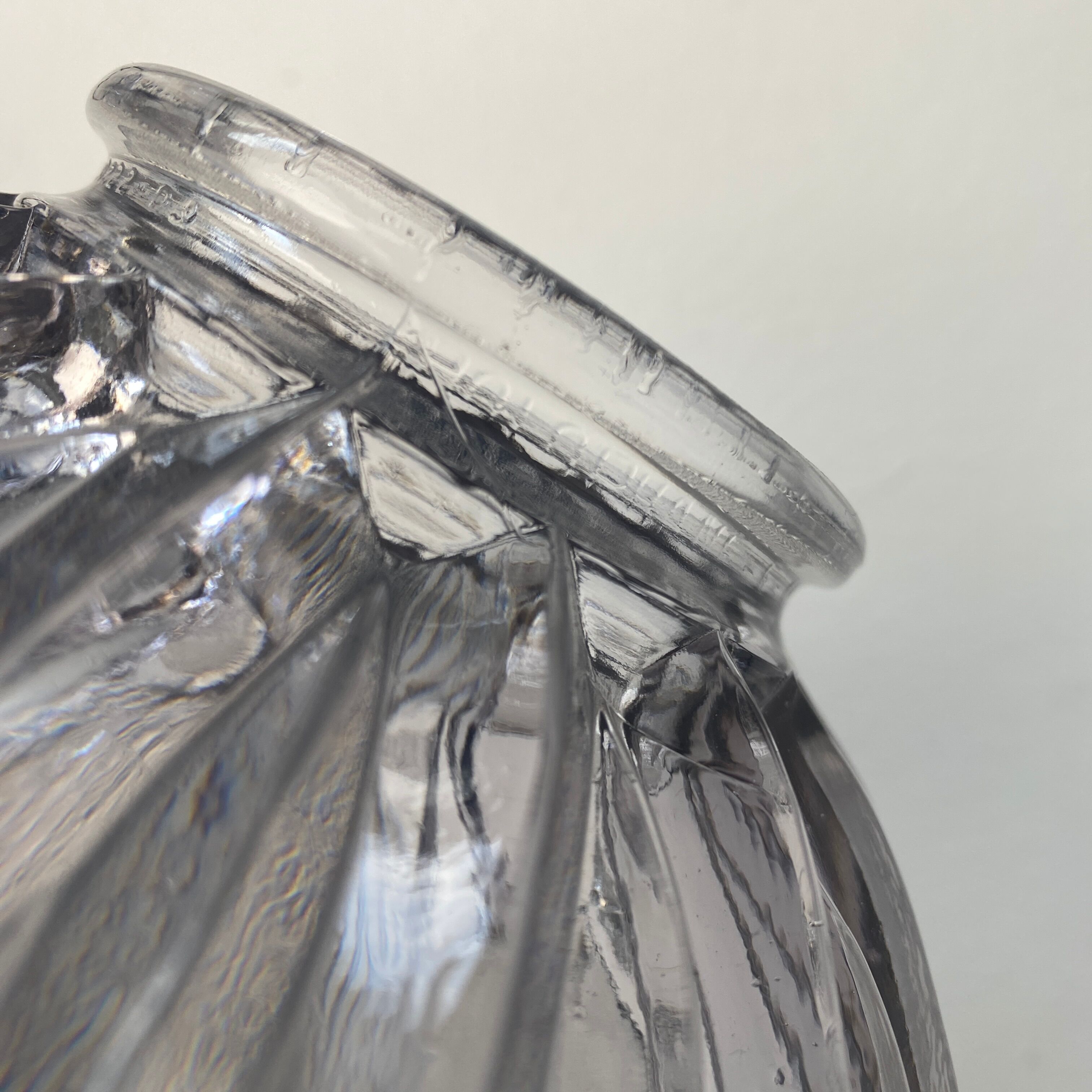 Holophane glass suspension 25,5 cm vintage