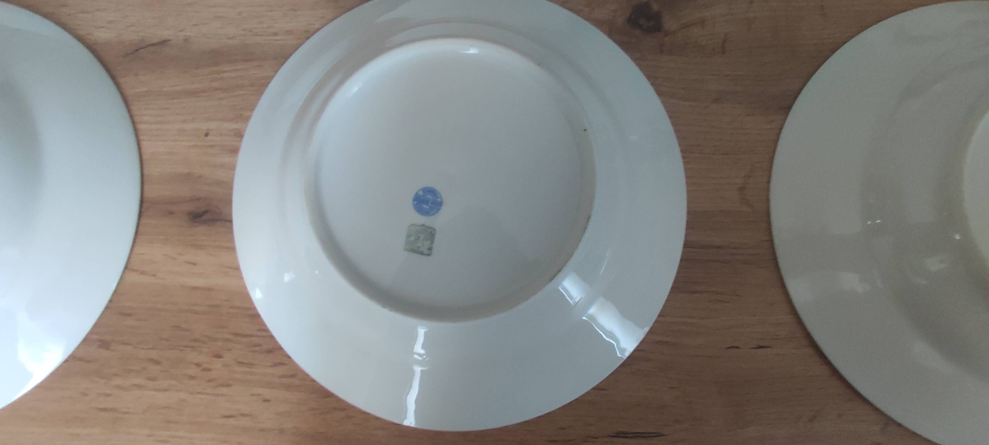 Set of 6 antique deep plates in Limoges porcelain by Jean Boyer.