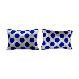 Pair of cushions