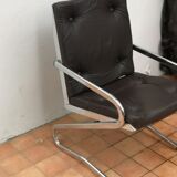 Fauteuil en cuir et chrome design italien année 70