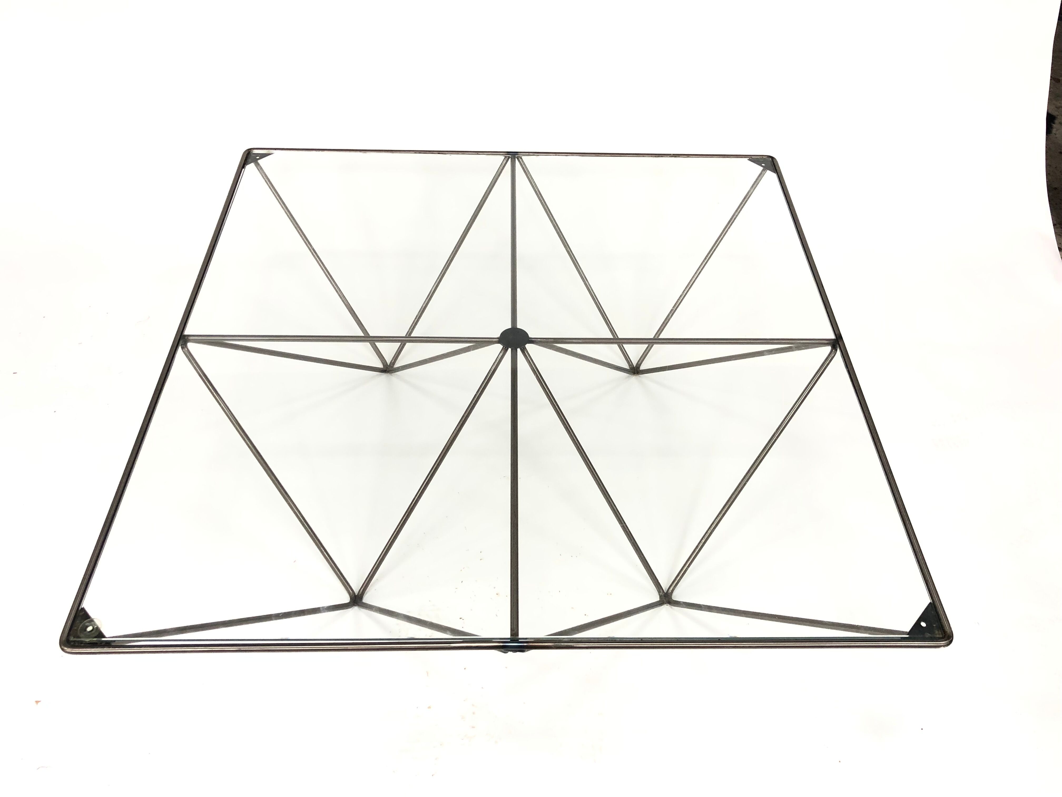 Table low vintage 60s/70s design steel wire