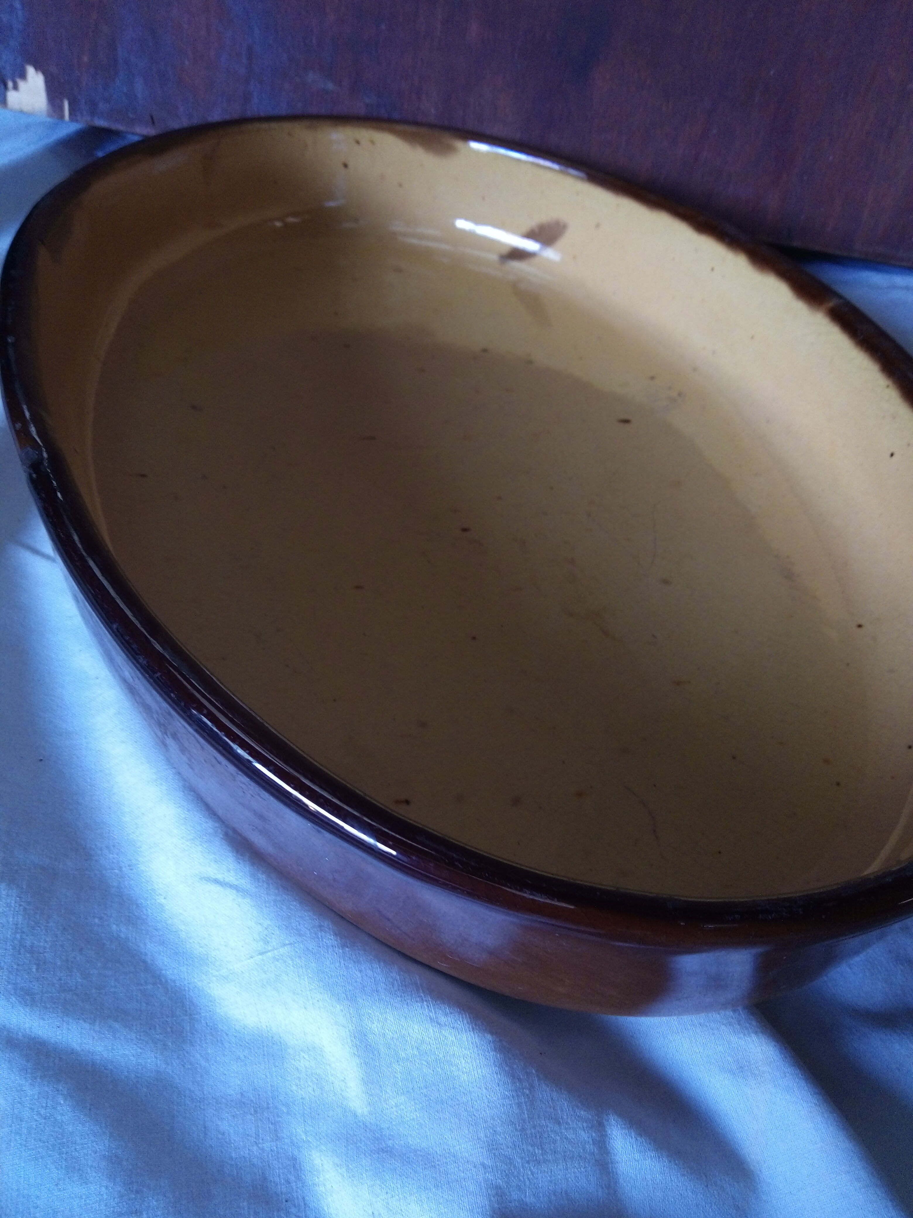 Sandstone dish Gustave De Bruyn