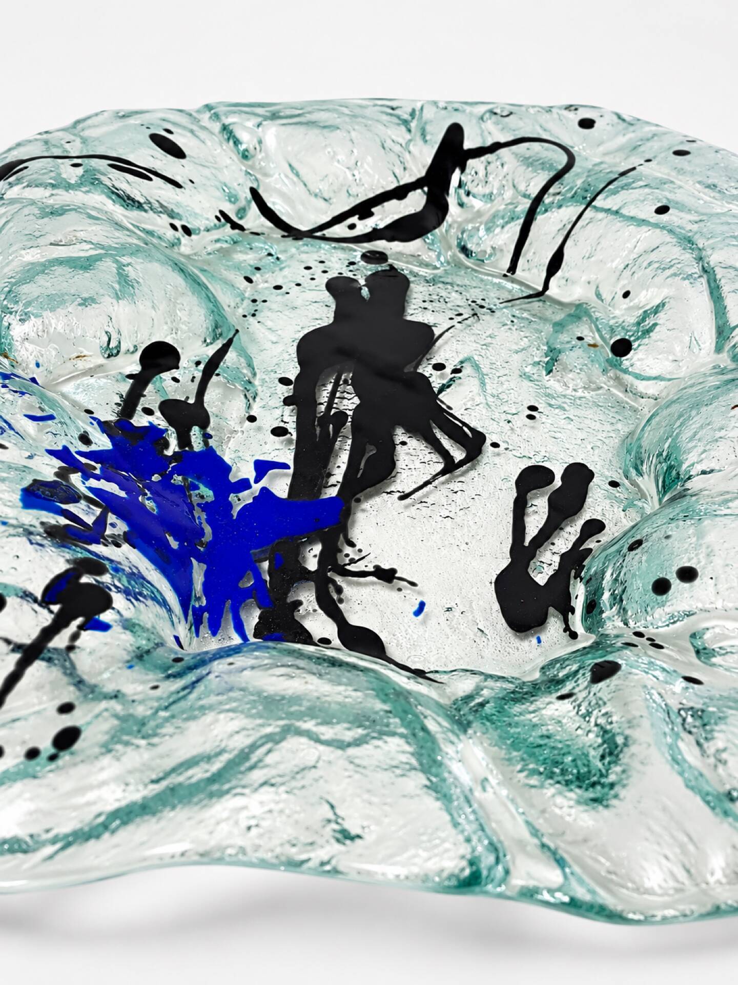 Grand centre de table en verre fusionné – pièce sculpturale abstraite