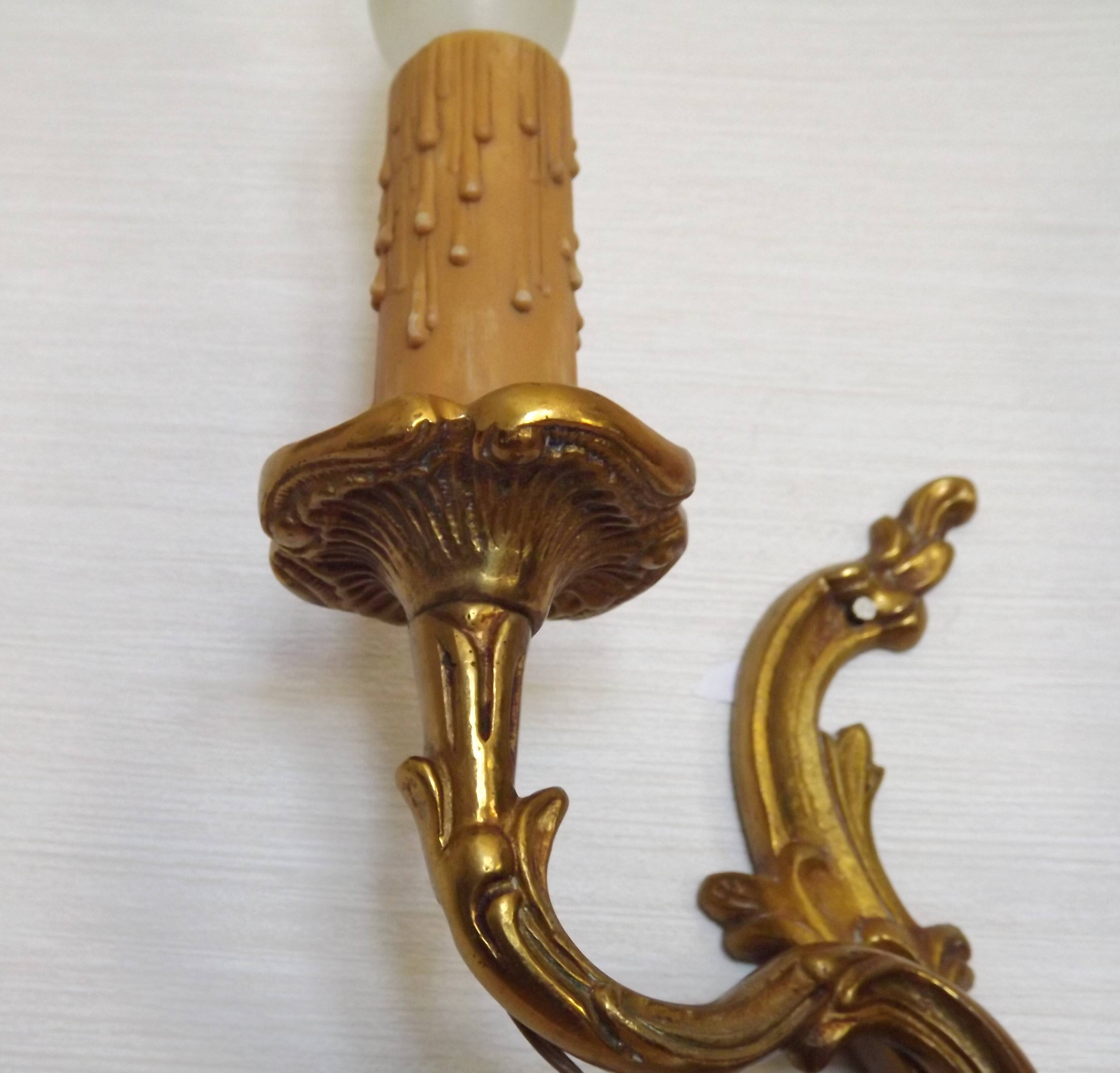 Pair of Elegant French Bronze Opposite Acanthus Leaf Double Wall Sconces