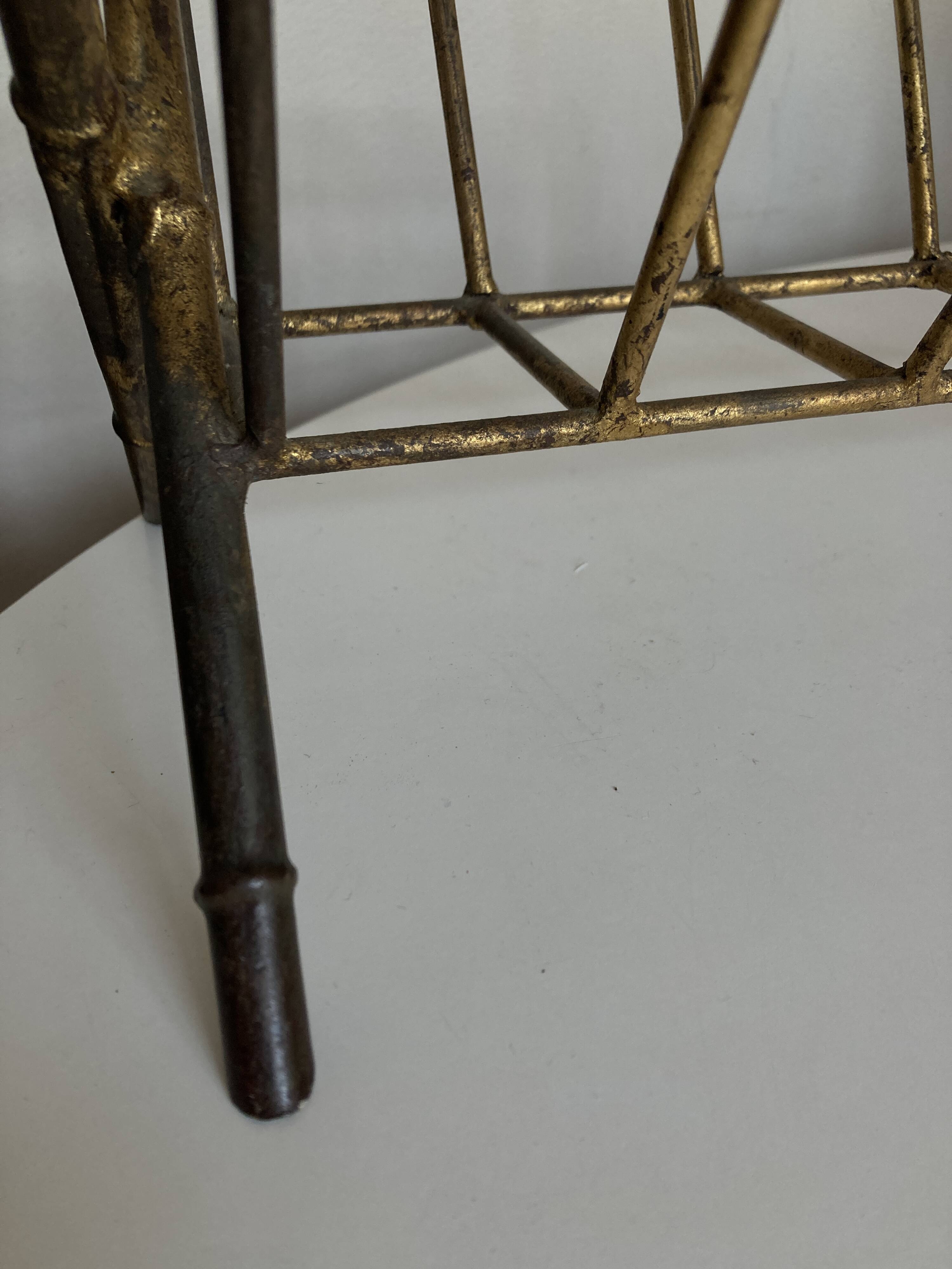 1960 magazine rack faux bamboo in beaten gold iron Italian craftsmanship