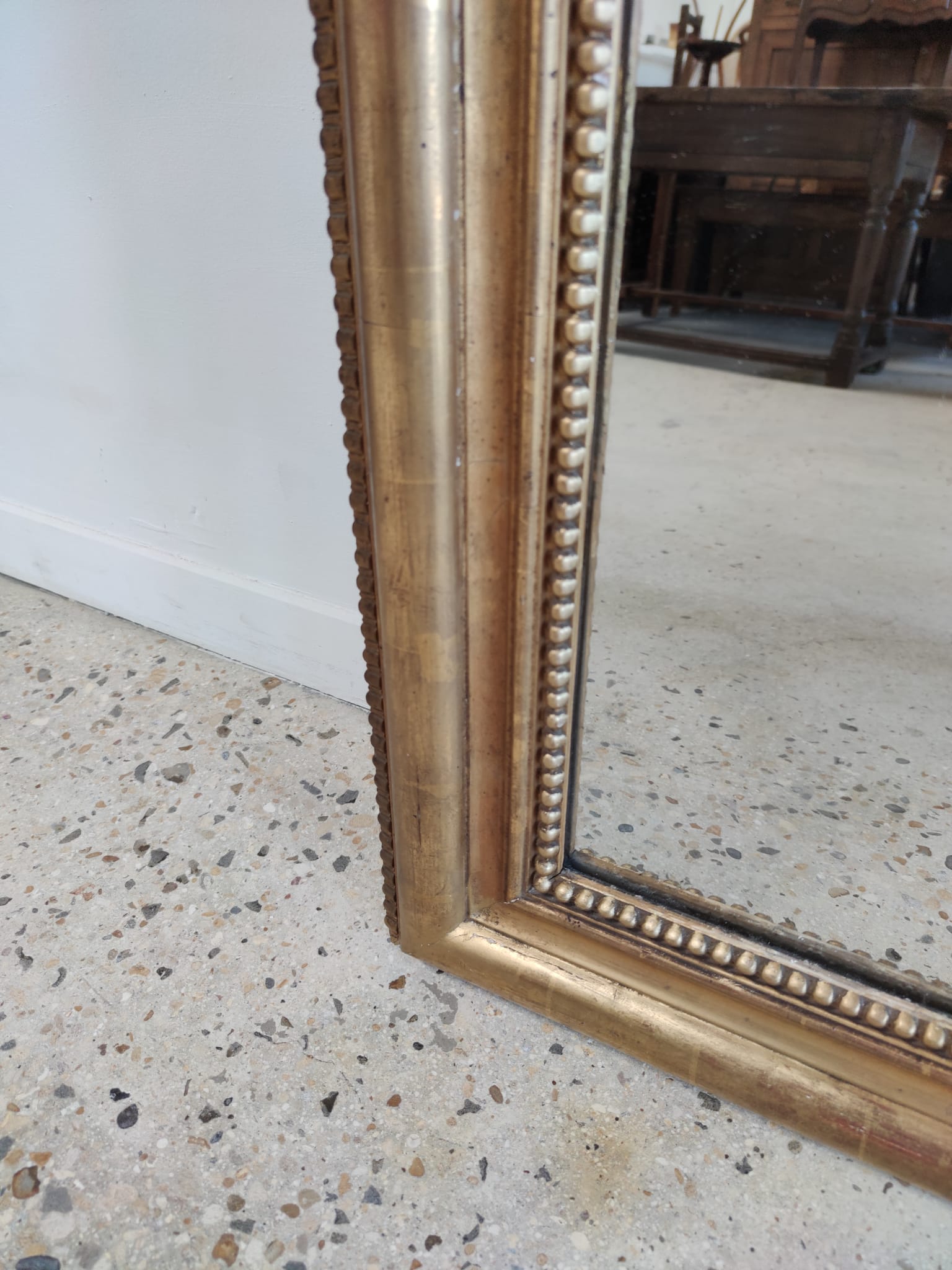 Louis Philippe gilded mirror with gendarme hat nineteenth H:130cm