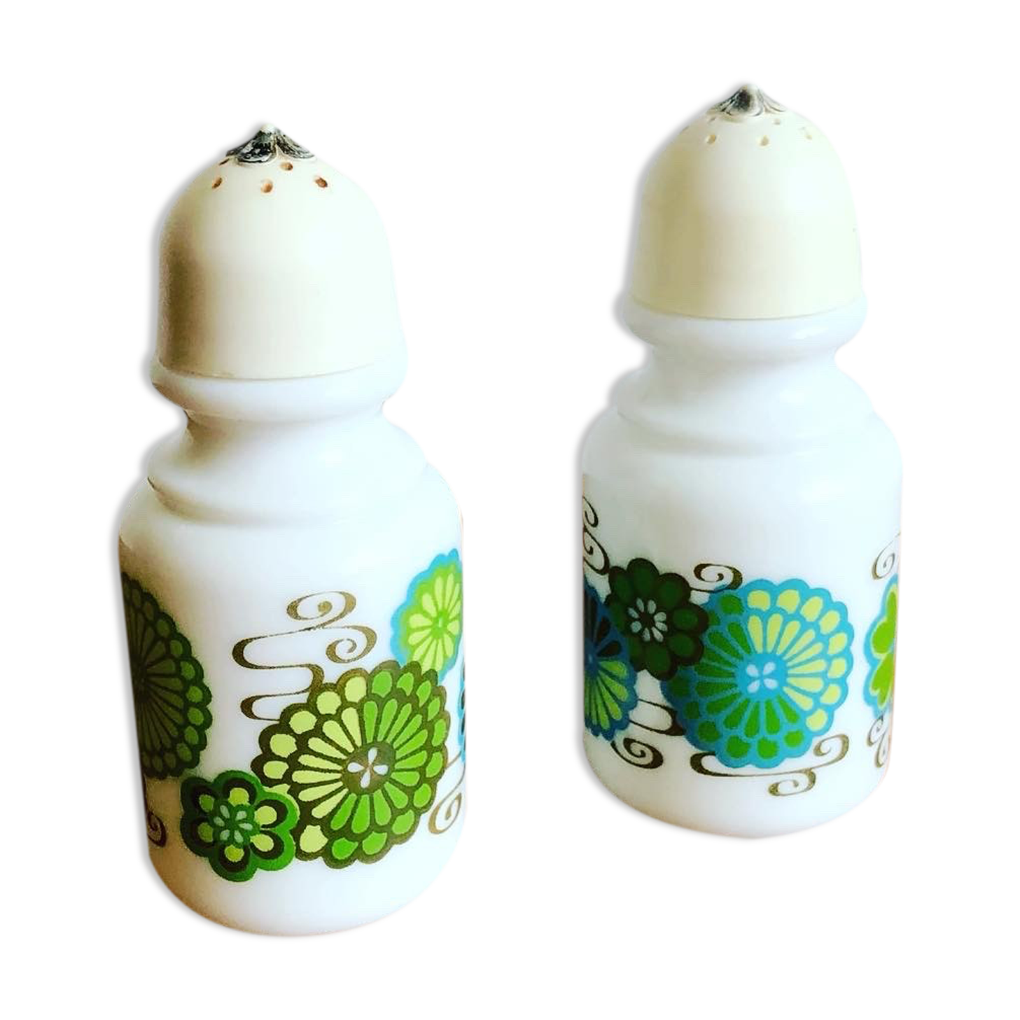 Salt and pepper shakers