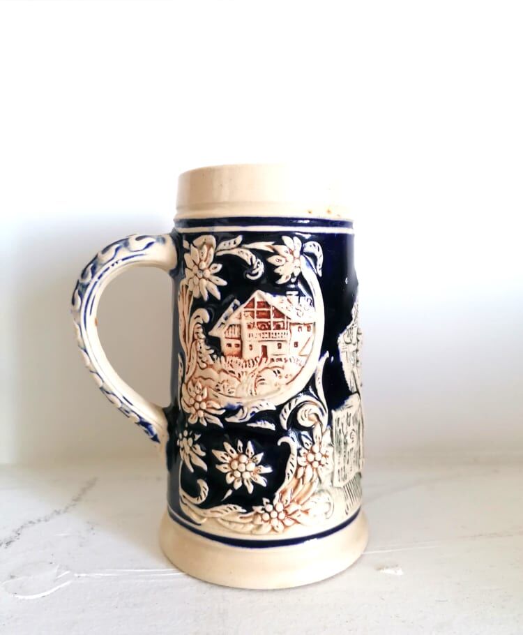 German mug Marzi & Remy to the loggers around 1940