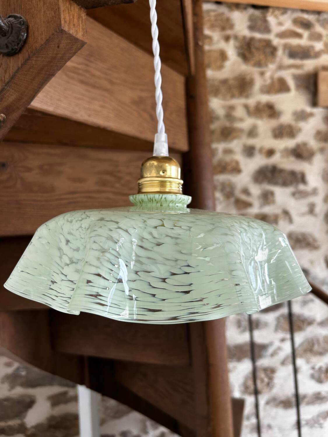Suspension opaline vintage
