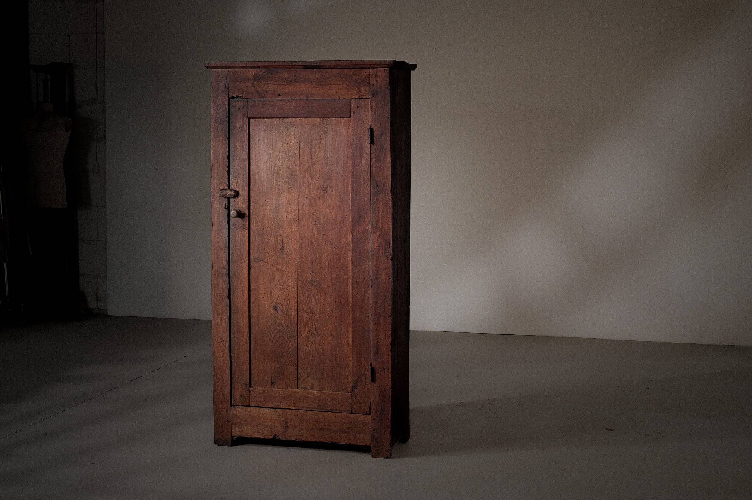 Single-door cabinet, folk art, Auvergne, 1900