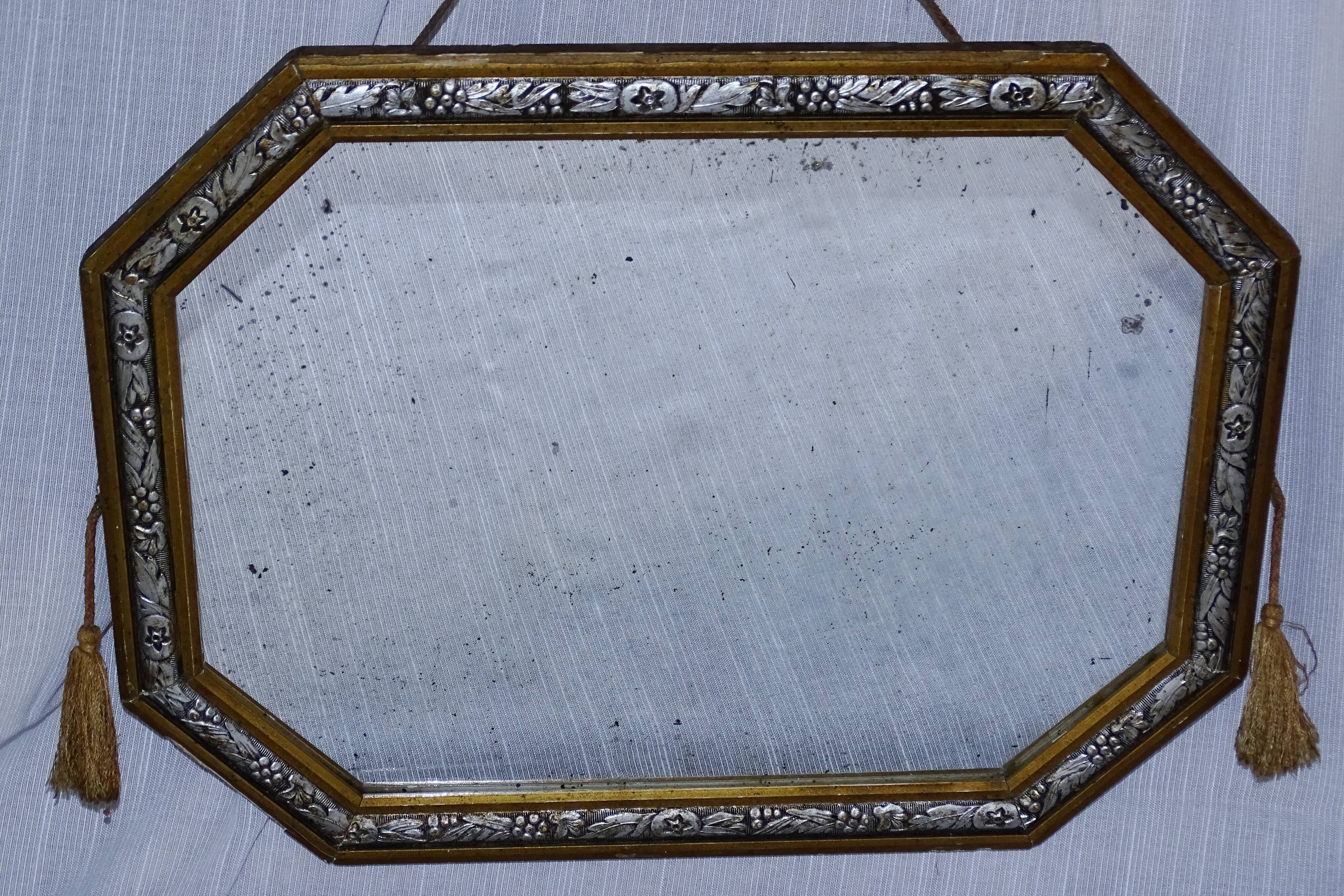 Antique mirror art deco