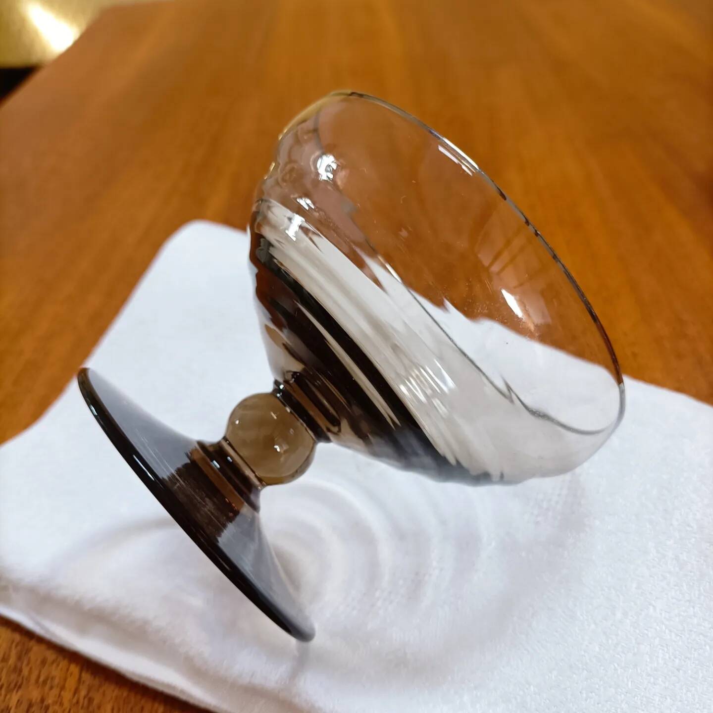 Set of 9 smoked glass champagne glasses