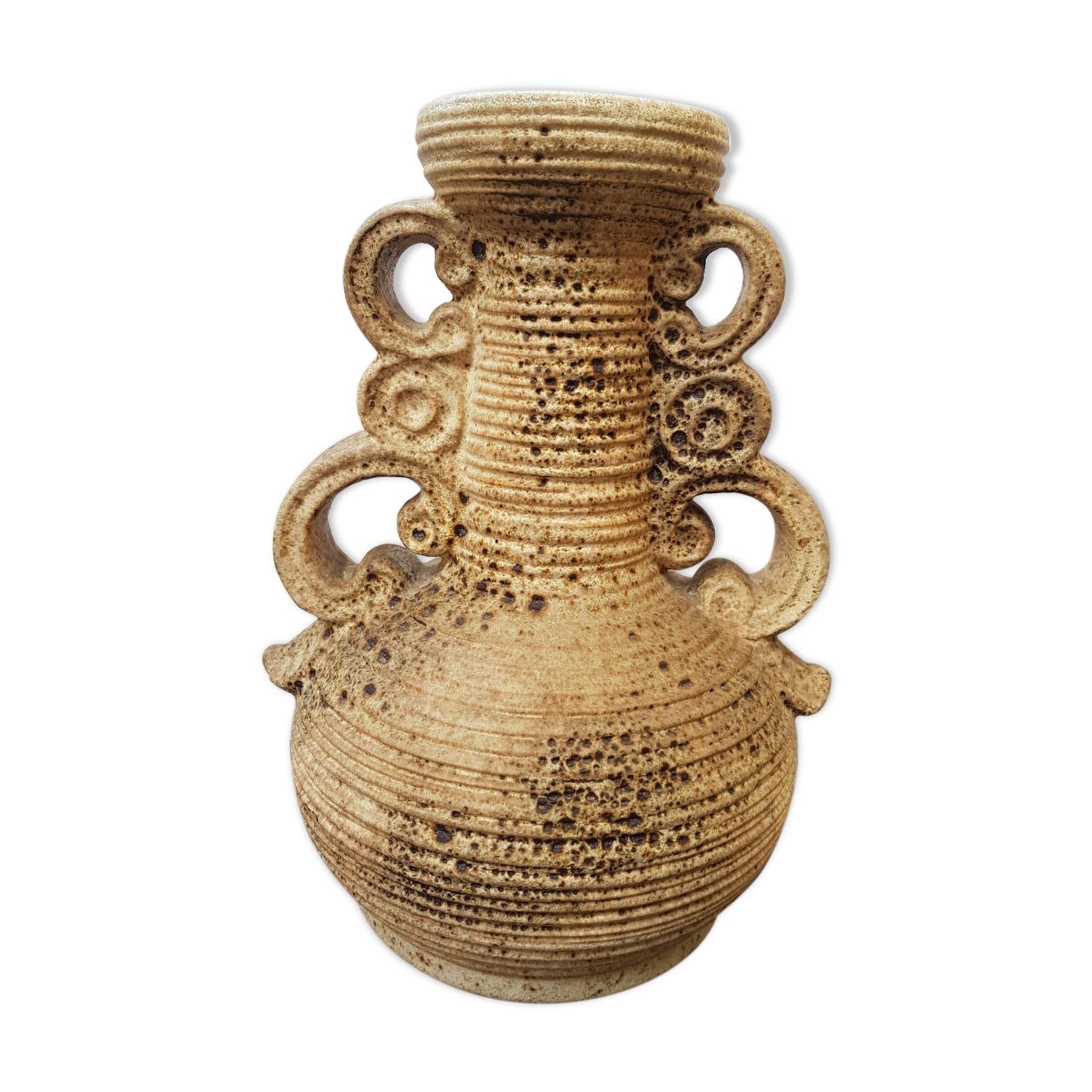 Old vase