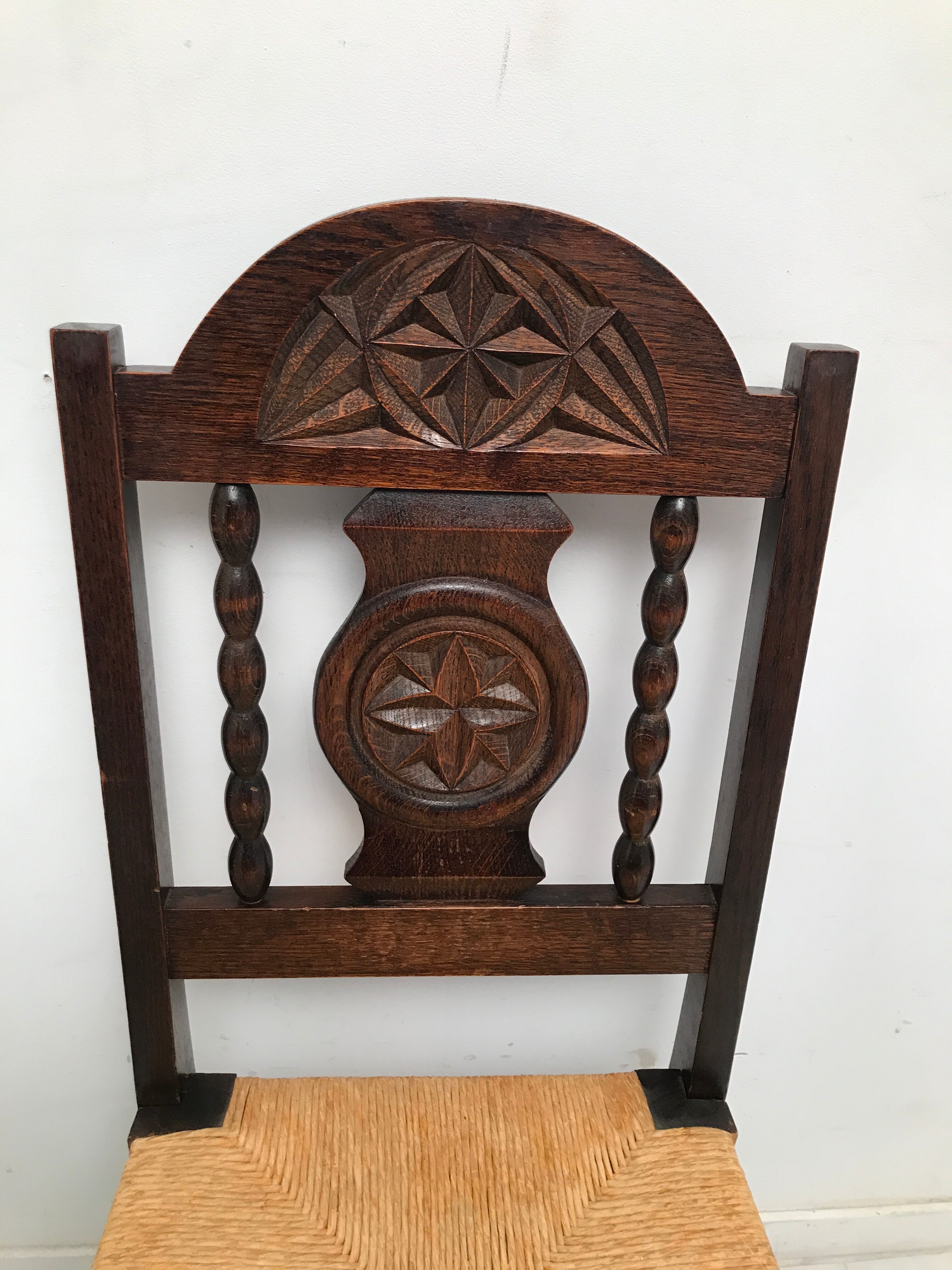 Set of 6 vintage straw and turned wood chairs