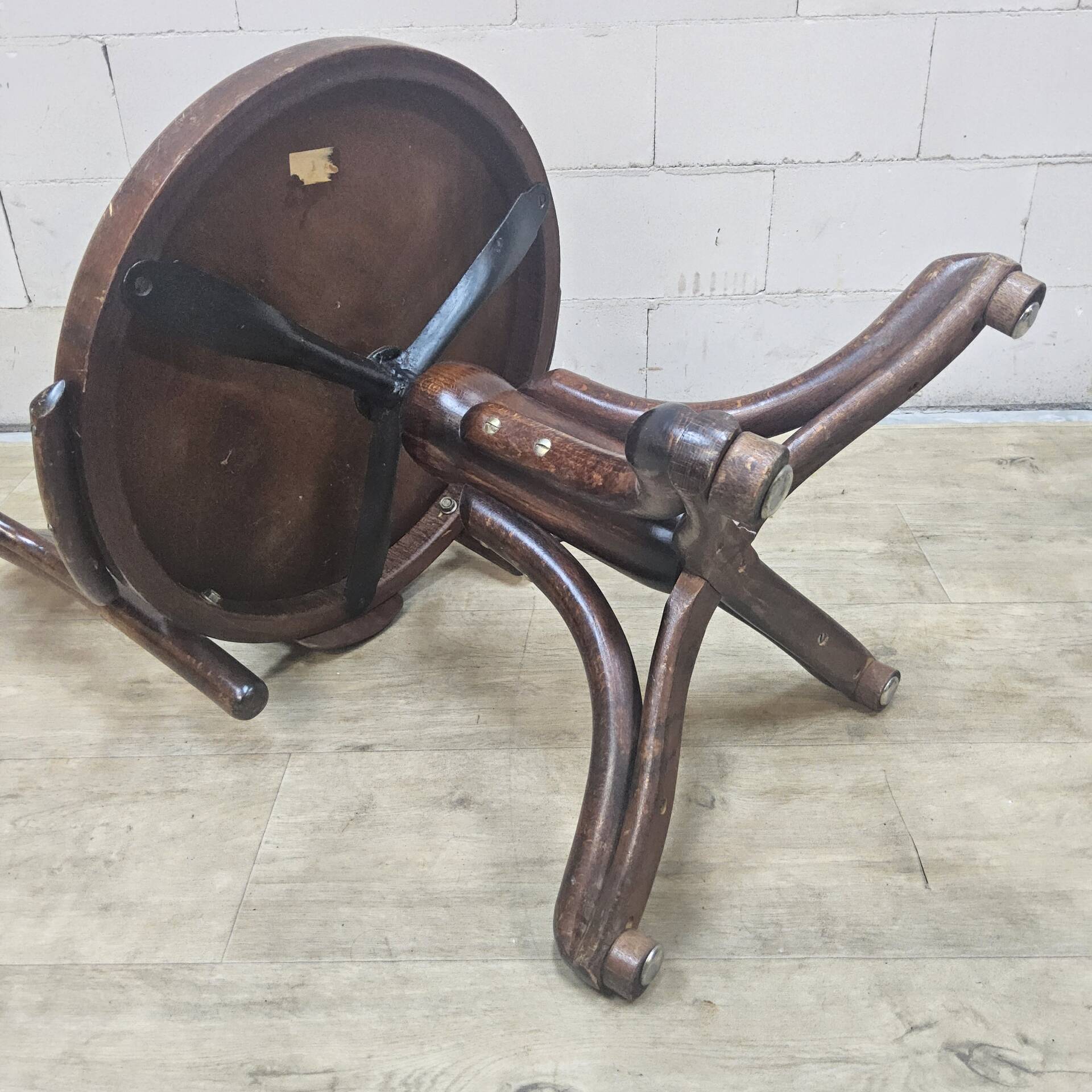 Chaise de bureau pivotante de style Thonet antique (faite à la main)