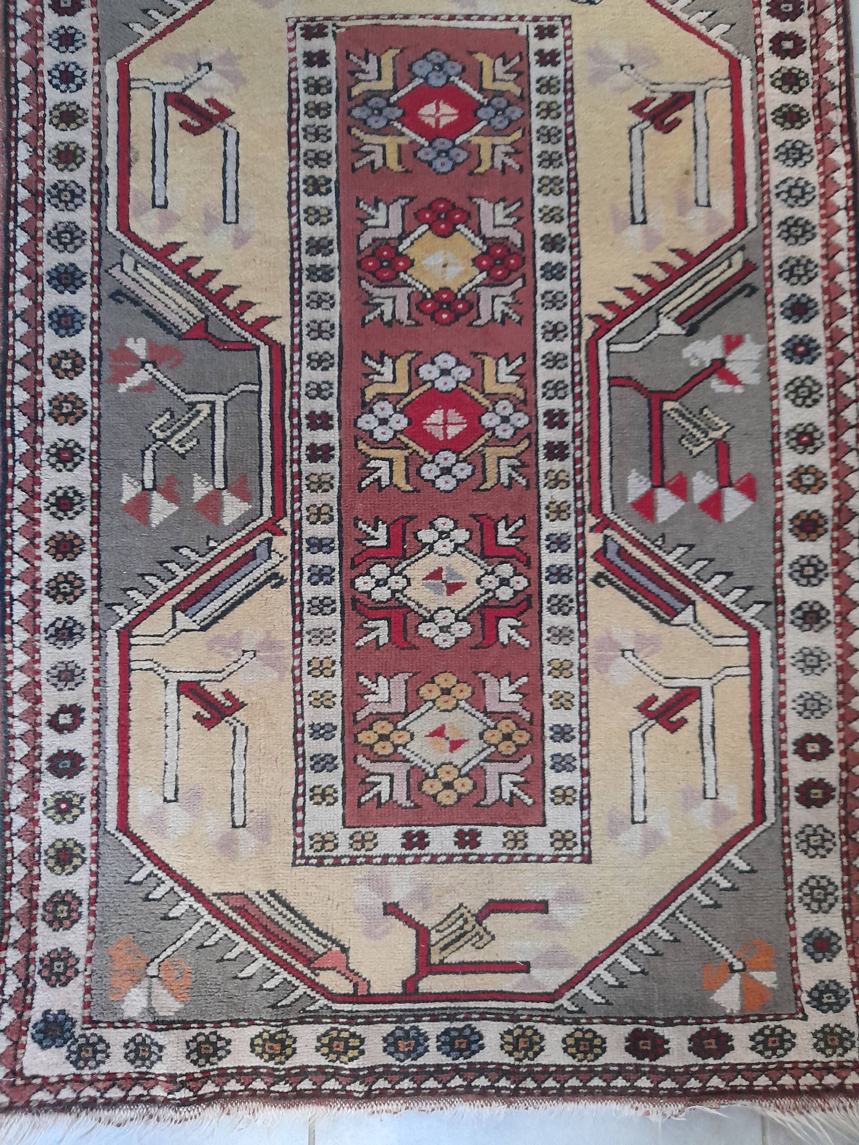 Tapis d'orient 141 x 90 cm