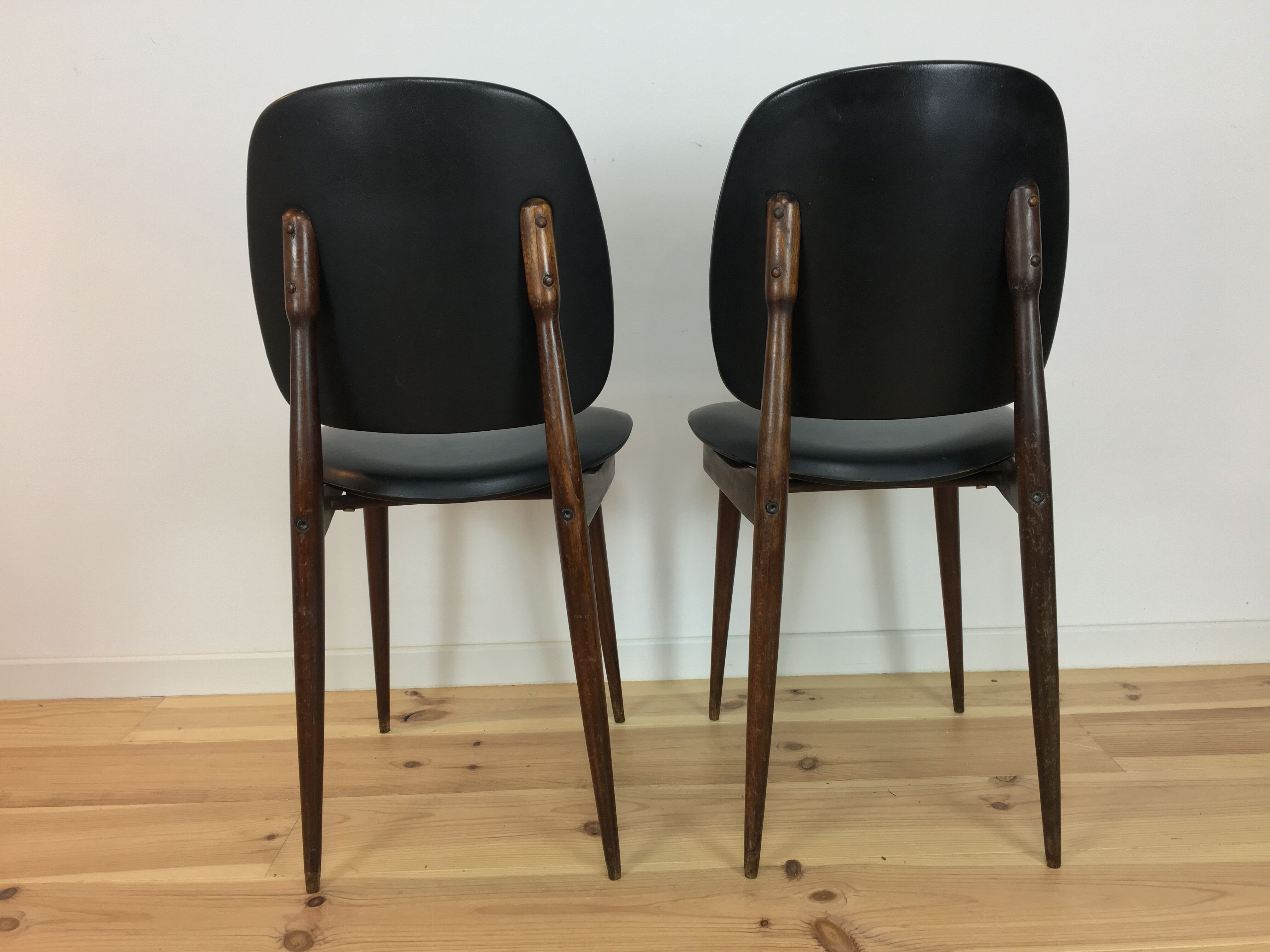 Pegasus chair by Baumann, black