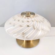 Lampe de table en verre de Murano blanc et laiton, Italie, années 1980