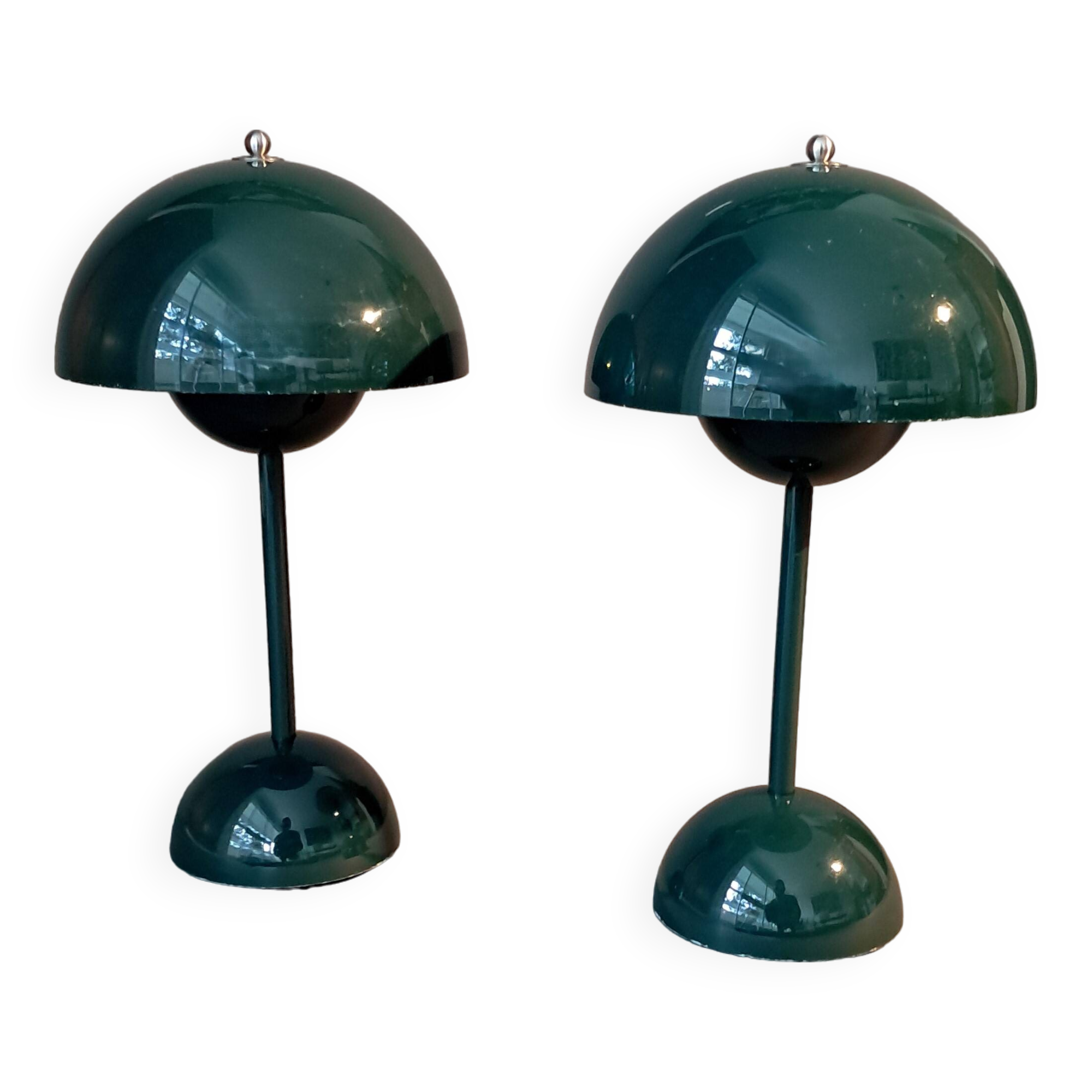 Pair of Flowerpot & Tradition lamps – Verner Panton, LED reissues
