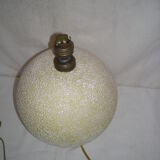 Cracked lamp base from the 30s