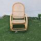 Rocking chair en rotin et cannage