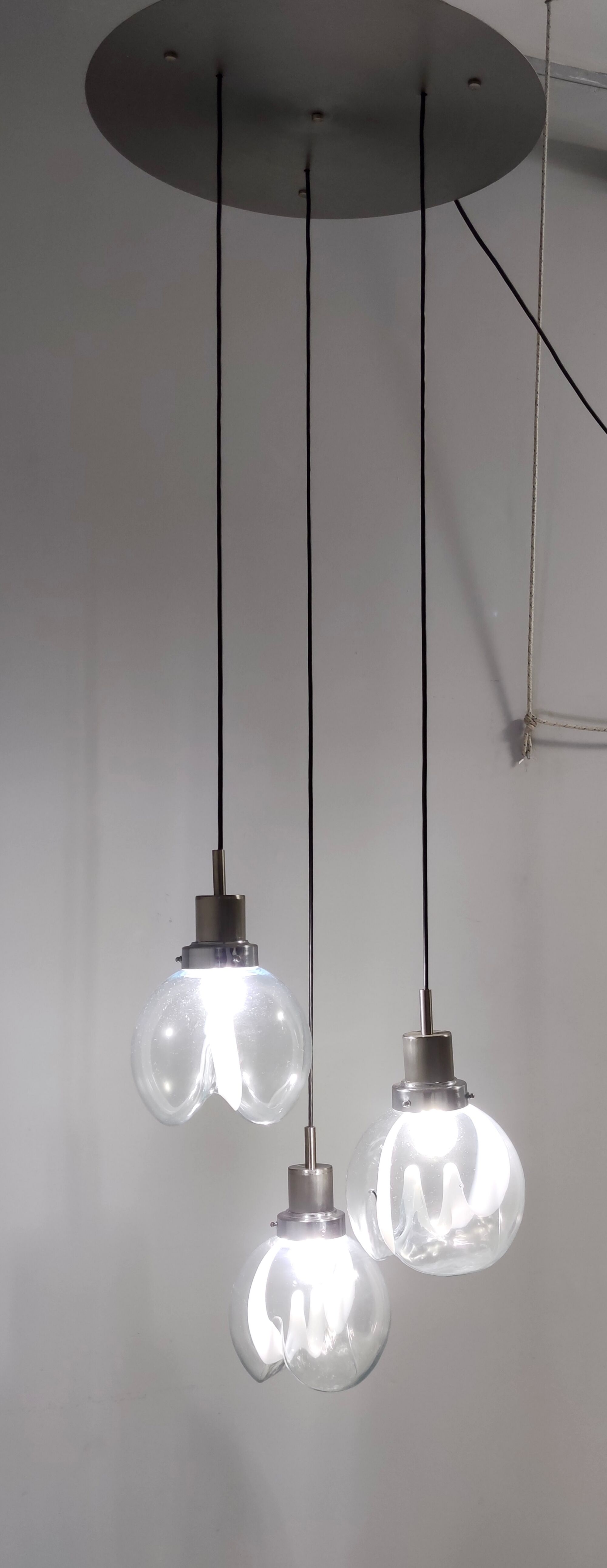 Murano glass and varnished metal 3-light pendant by Toni Zuccheri for Venini