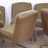 Suite de 6 fauteuils années 1970