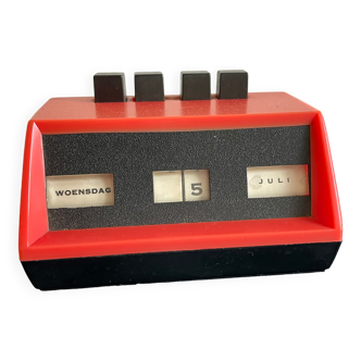Small space age desk calendar 1970 seventies vintage