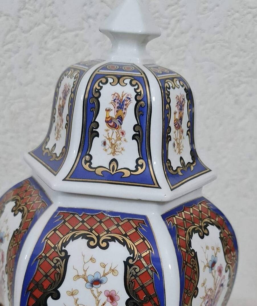 Porcelain vase
