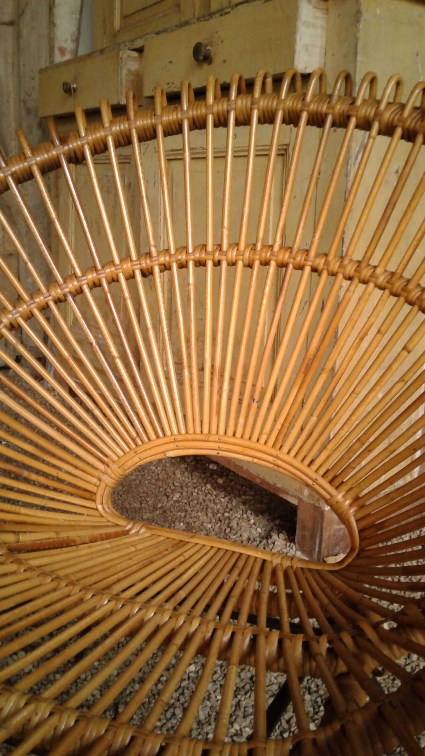 Fauteuil en rotin des années 50