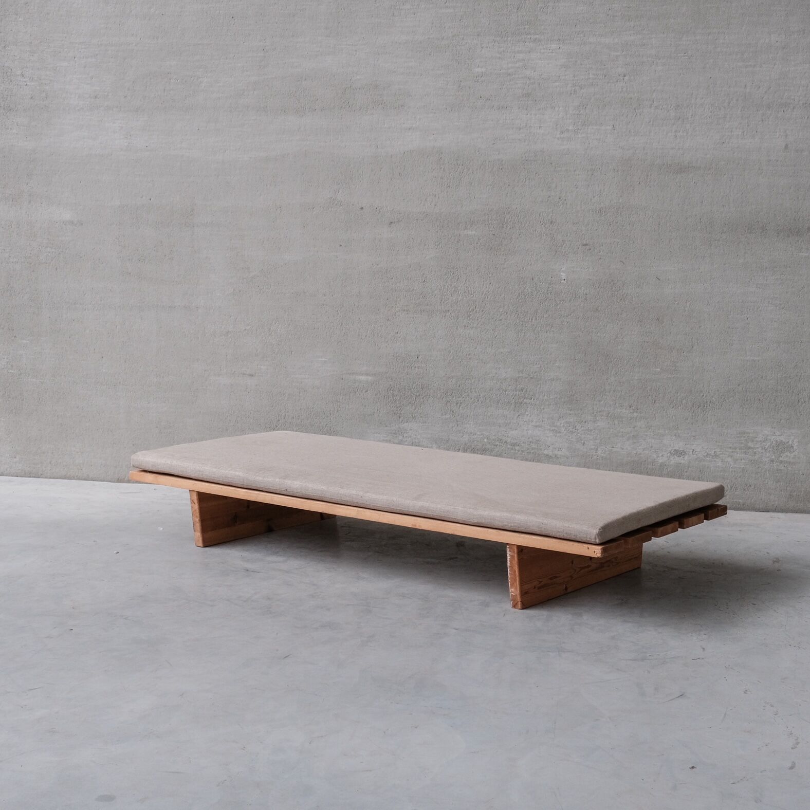 Danish Mid-Century Slatted Pine Day Bed (2 available)