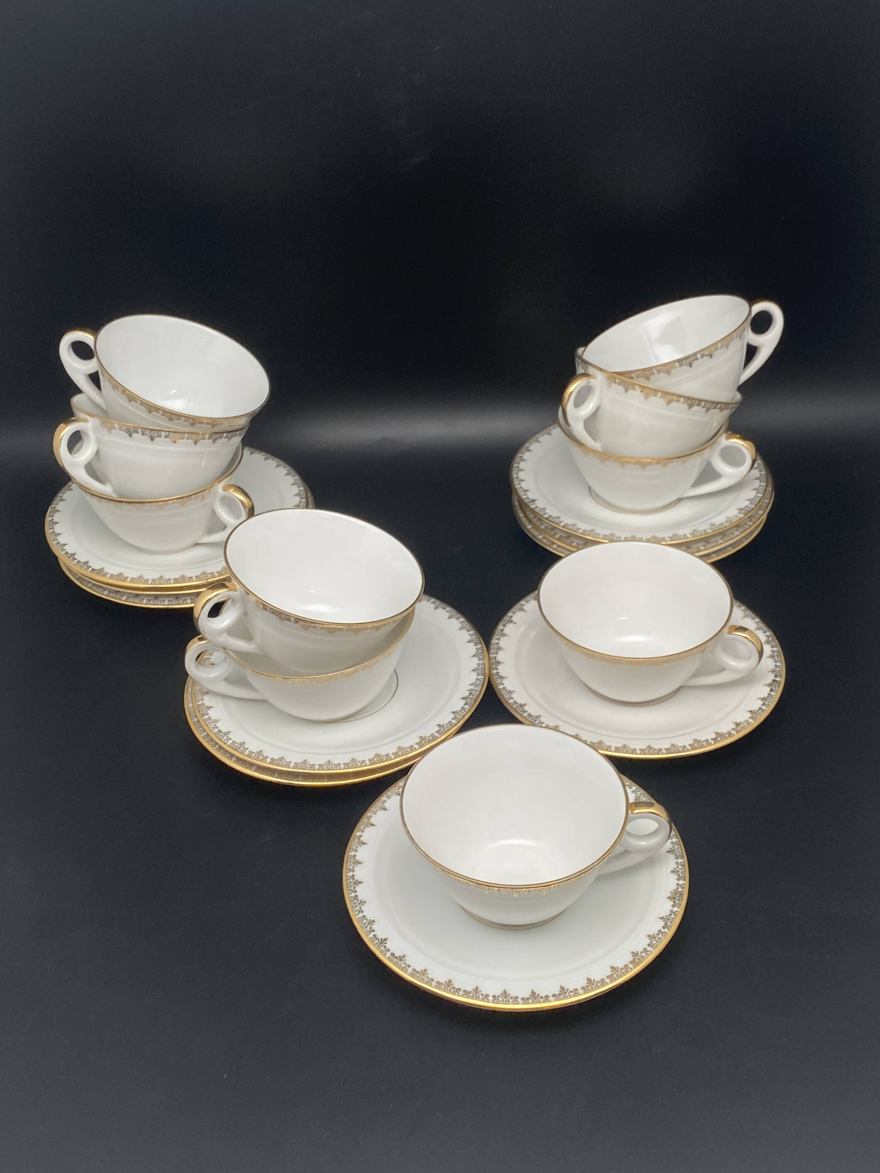 White and gilded Limoges porcelain tea/coffee service – MPM0724SV1