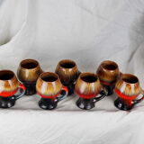 Seven large brown, black and red volcanic free-form mugs - Vallauris, Fat lava - 60s / 70s