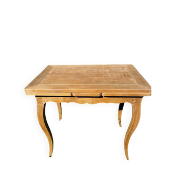 Table with extensions