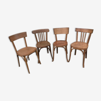 Mismatched bistro chairs Baumann