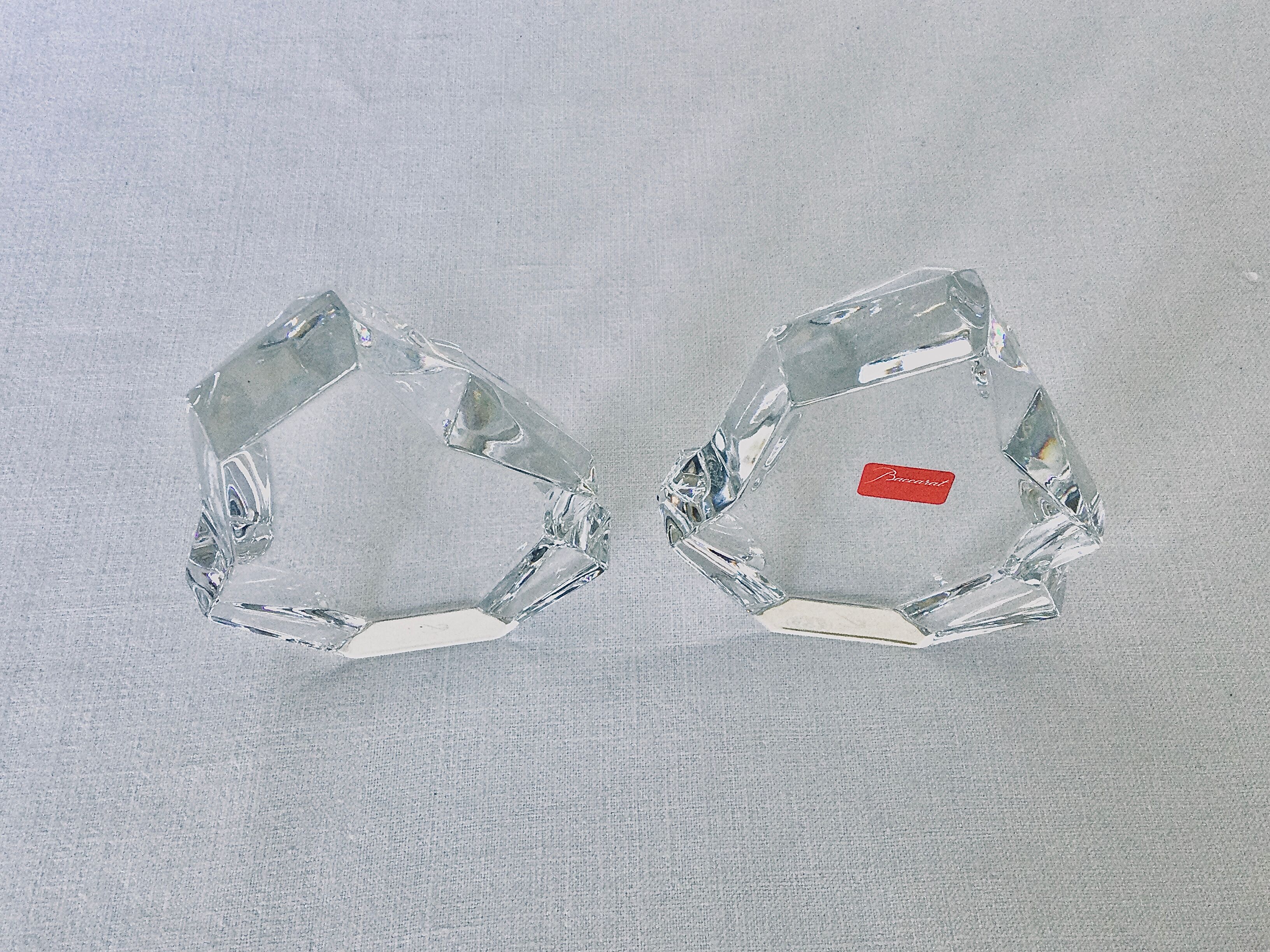 Baccarat paper press pair