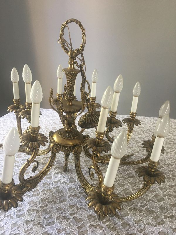 Lustre en bronze