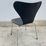 6 Series 7 chairs by Arne Jacobsen for Fritz Hansen