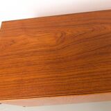 Enfilade danoise en teck par Carlo Jensen pour Hundevad & Co., 1960s