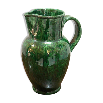 Pichet en cérammique émaillée verte