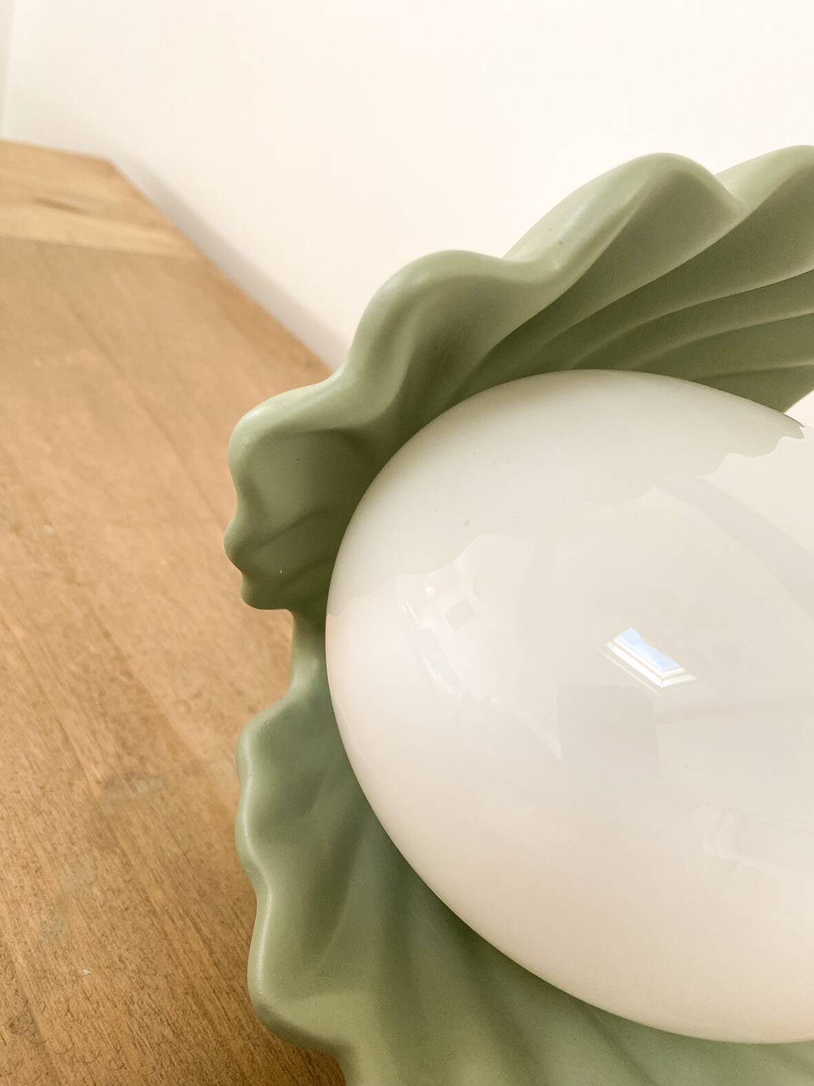 Ceramic shell lamp from the 70s/80s.